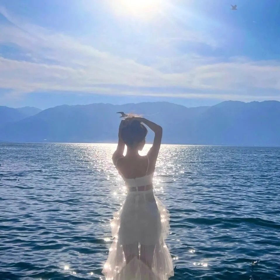 博爱屋海报